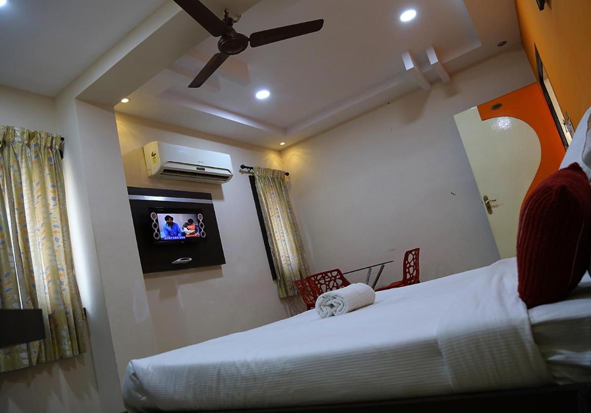 Landmaark Hotels ทีรุปปูร์ ภายนอก รูปภาพ