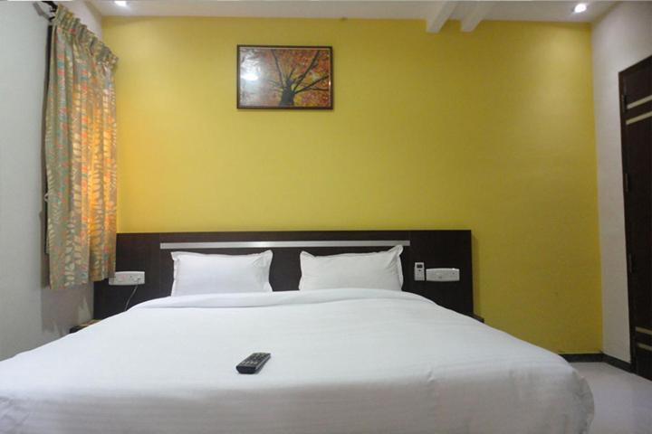 Landmaark Hotels ทีรุปปูร์ ภายนอก รูปภาพ